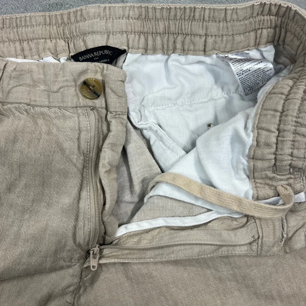 BANANA REPUBLIC Mason Athletic Tapered Pant Mens 31x32 Beige Linen Blend Trouser